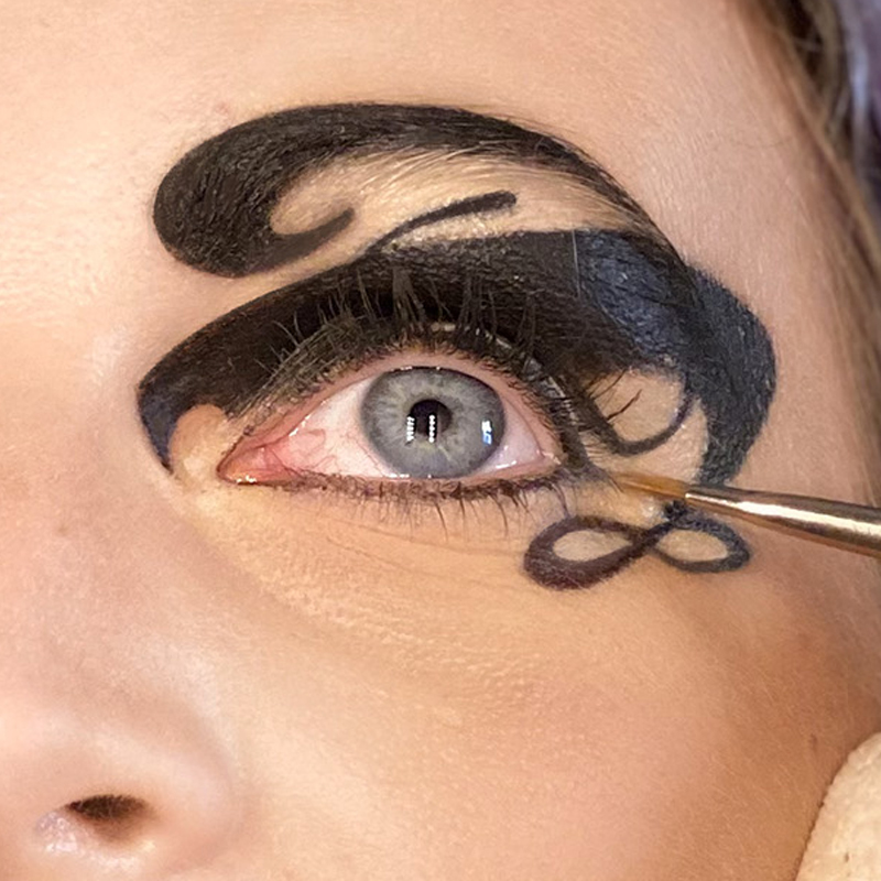 mutazionistudio corso trucco-ragazza mutazionistudio corso trucco-ragazza